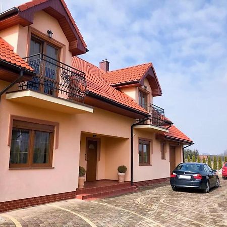Pokoje Z Lazienkami - Dziwnowek Cammin in Pommern Exterior foto